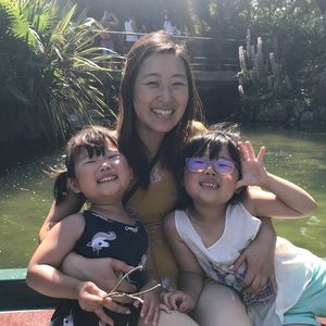 Meet your Posher, Angela